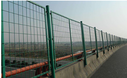 锦江区道路护栏锌钢护栏 - 价格
